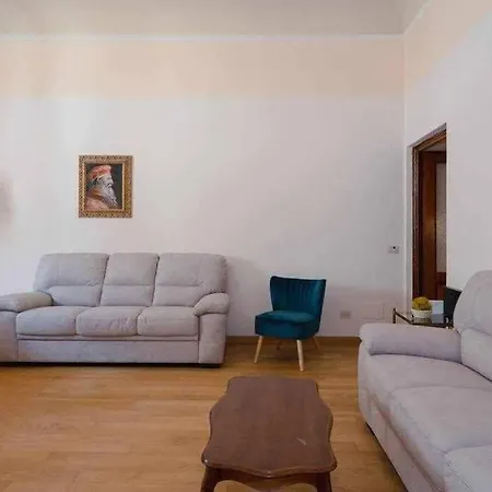 Apartament Ghibellina Elegant With 4 Bedrooms *