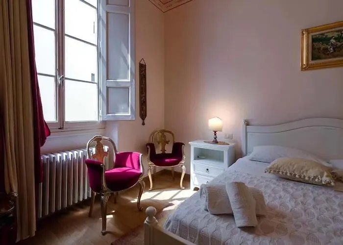 Ghibellina Elegant With 4 Bedrooms Apartmán Florencie